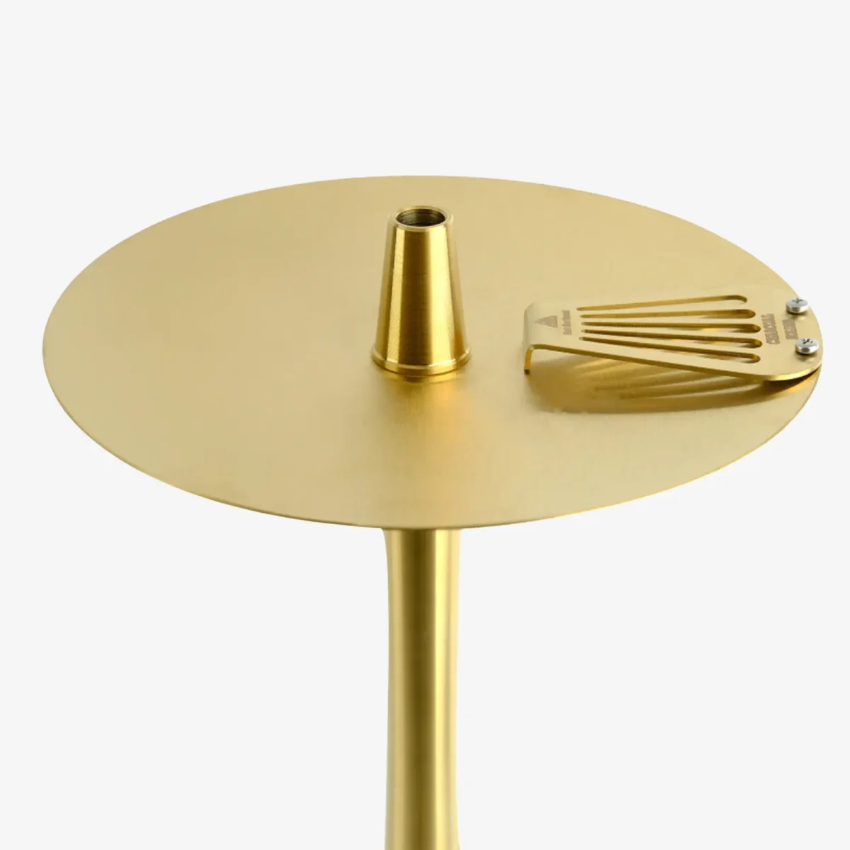 ODUMAN Infinity Gold Beyaz Şişe Nargile Takımı 1 oduman infinity gold govde gold sise detay 1
